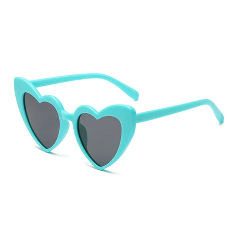 2024 New Heart shaped Cat Eye Sunglasses Women Large Frame Glasses