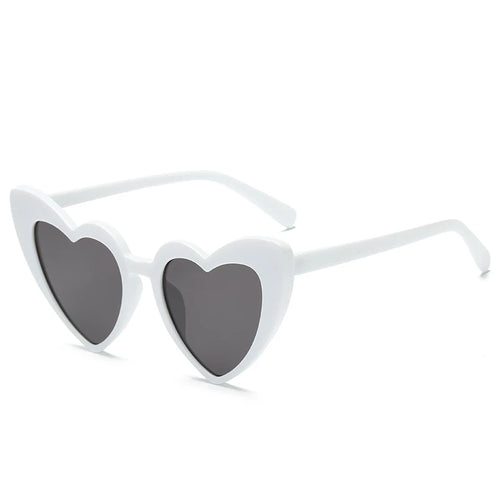 2024 New Heart shaped Cat Eye Sunglasses Women Large Frame Glasses